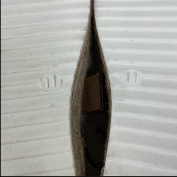 UNIVERSAL THREAD NWT Agnes Leopard Platform Sandals size 11 - Picture 3 of 9